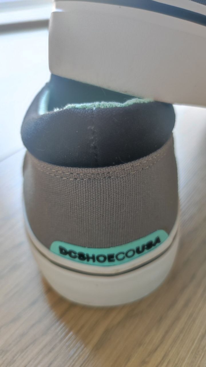 Кеды DC Shoes серые, оригинал, размер 40