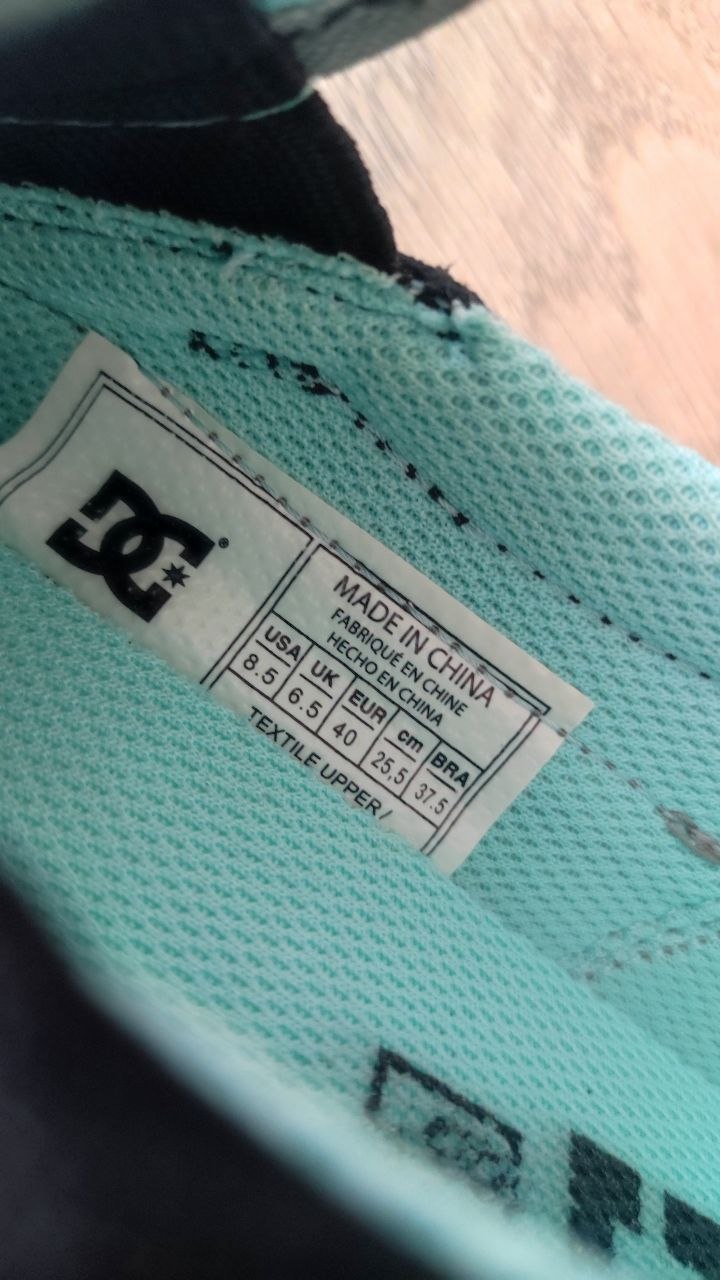 Кеды DC Shoes серые, оригинал, размер 40