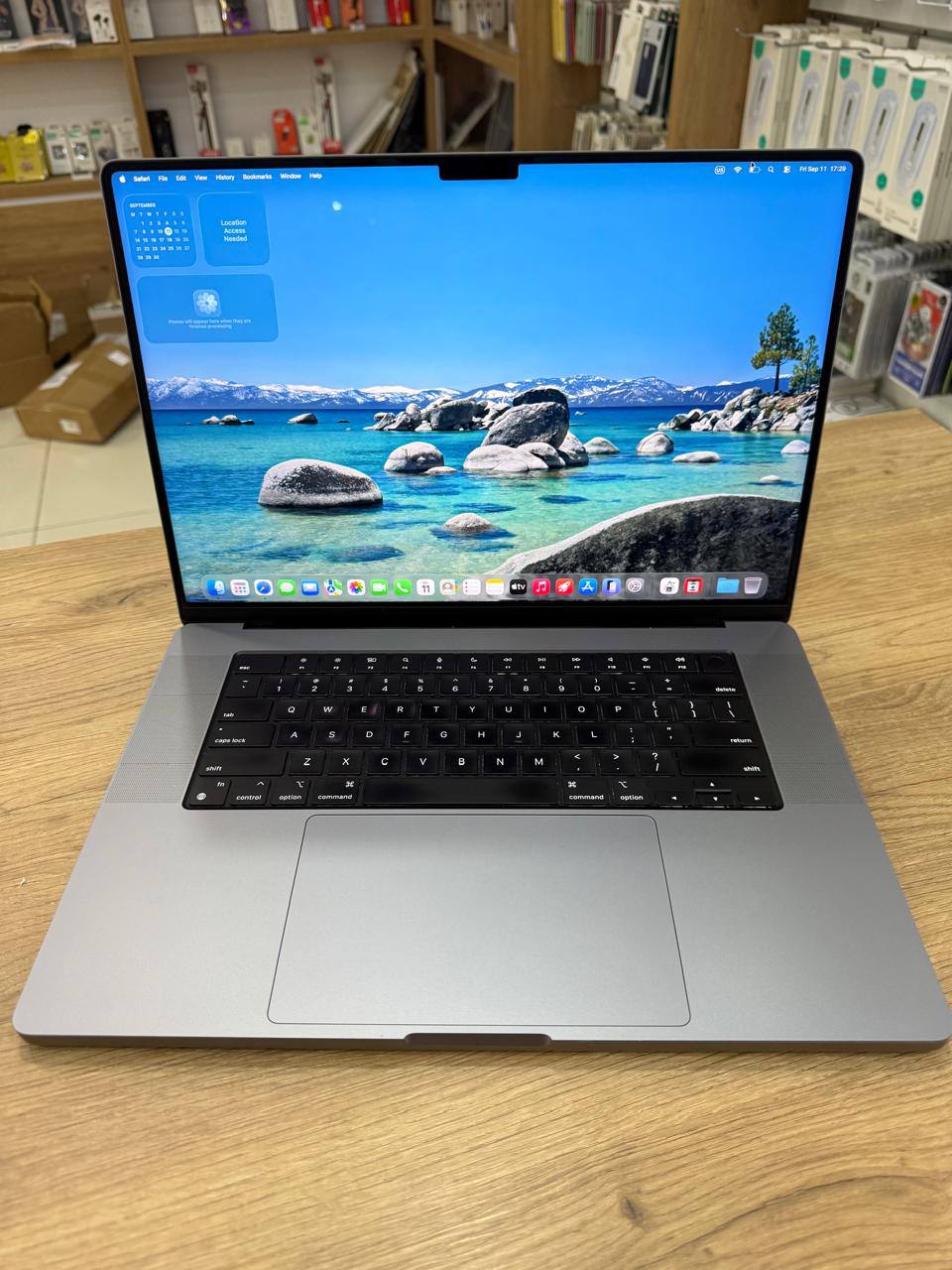 MacBook Pro 16 M1 Max 64/1TB Gray