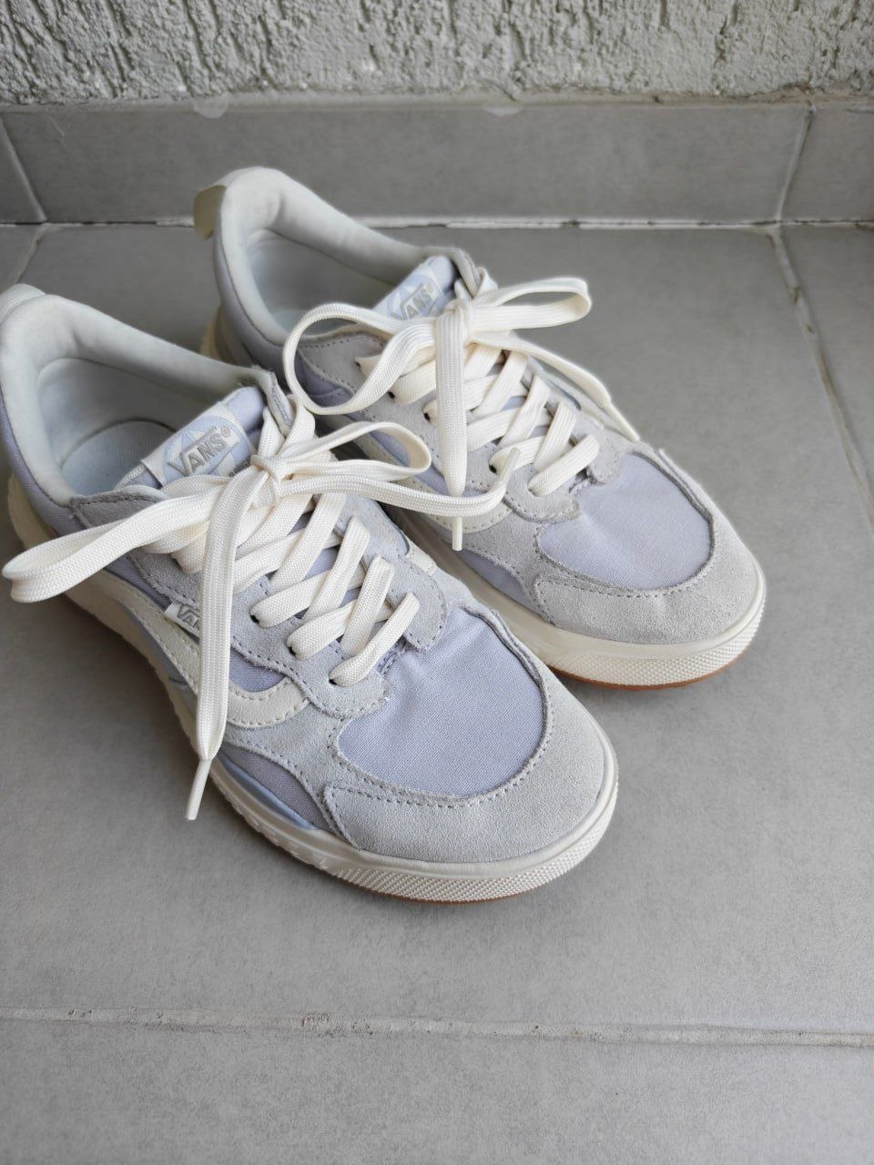Женские кроссовки Vans Ultrarange Neo VR3, размер 39