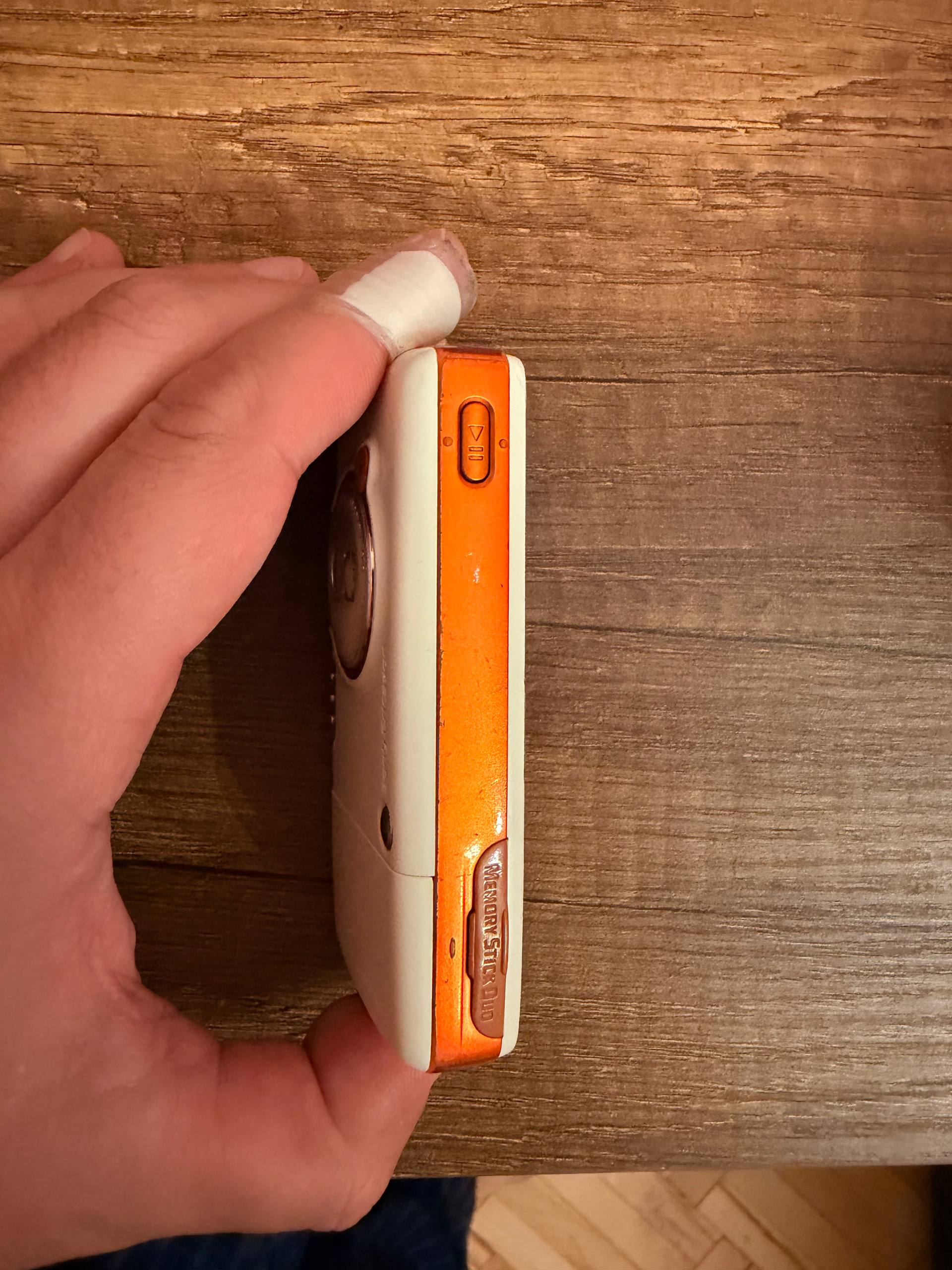 Sony Ericsson W850i телефон