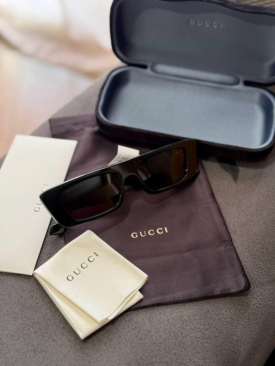 Очки GUCCI новые, полный комплект