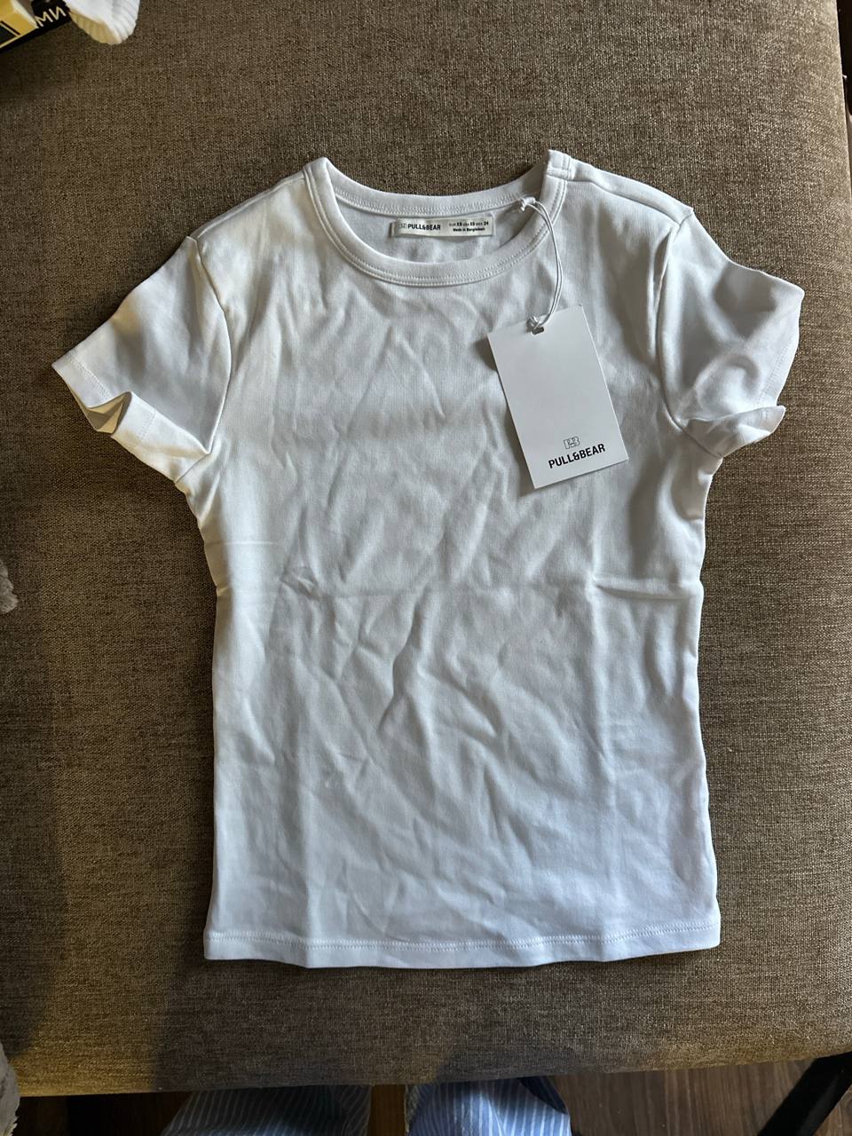 Белая футболка Pull&Bear, размер XS