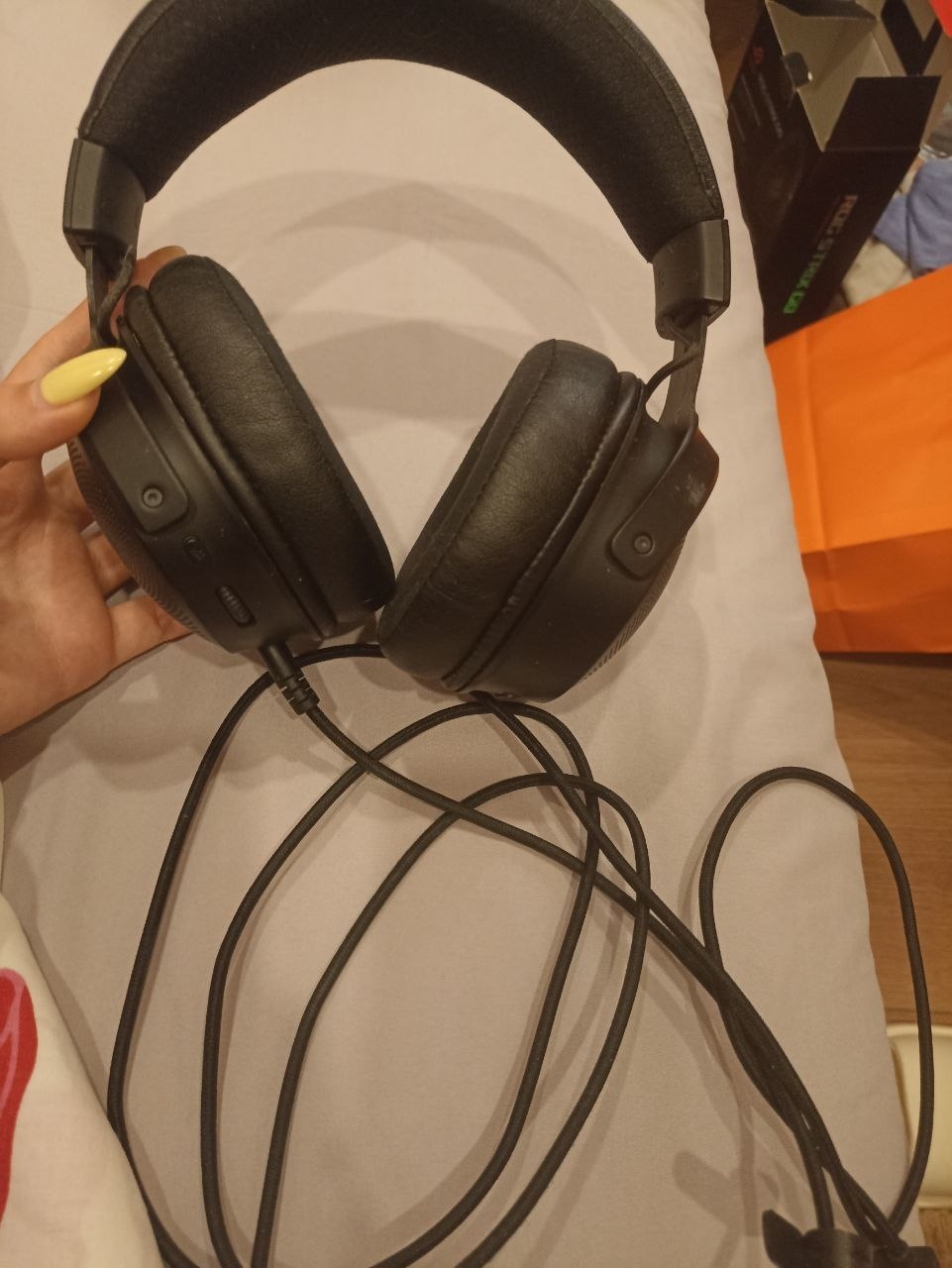 Наушники Razer без микрофона