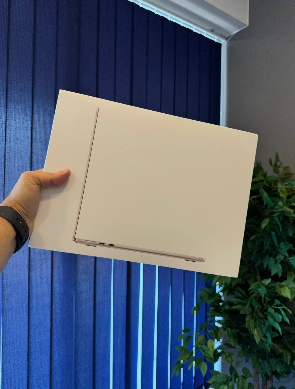 MacBook Air M3 Starlight 8GB 500GB