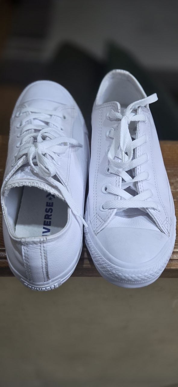 Кожаные Converse 41 размер