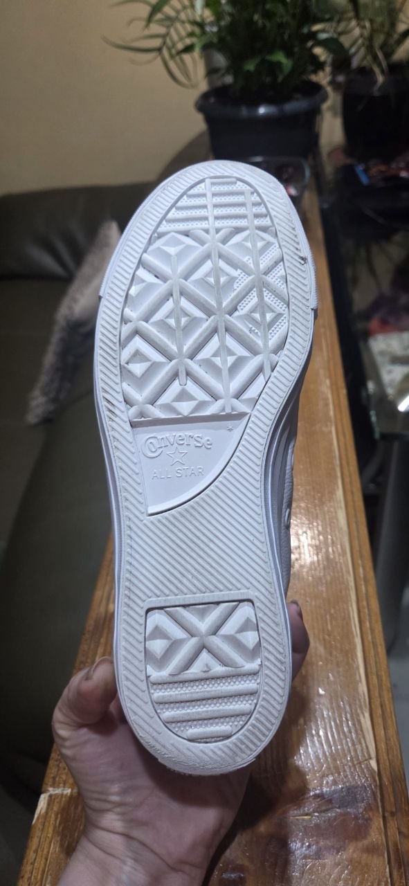 Кожаные Converse 41 размер