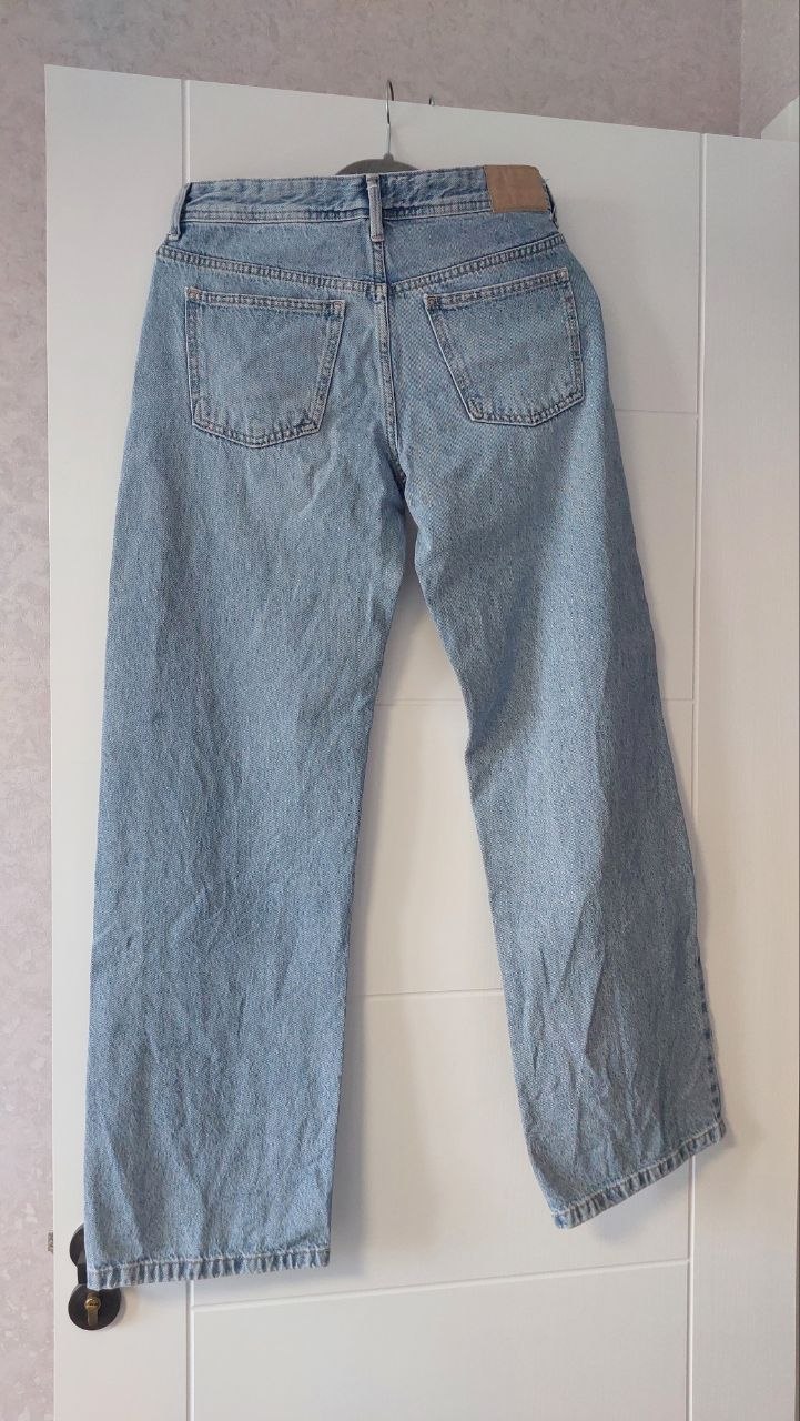 Джинсы Pull&Bear, размер 36