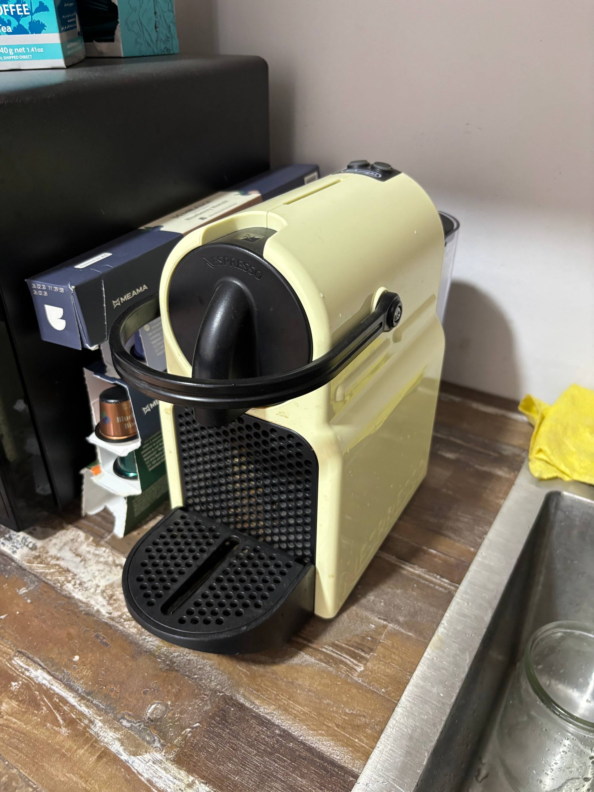 Кофемашина капсульная Delonghi