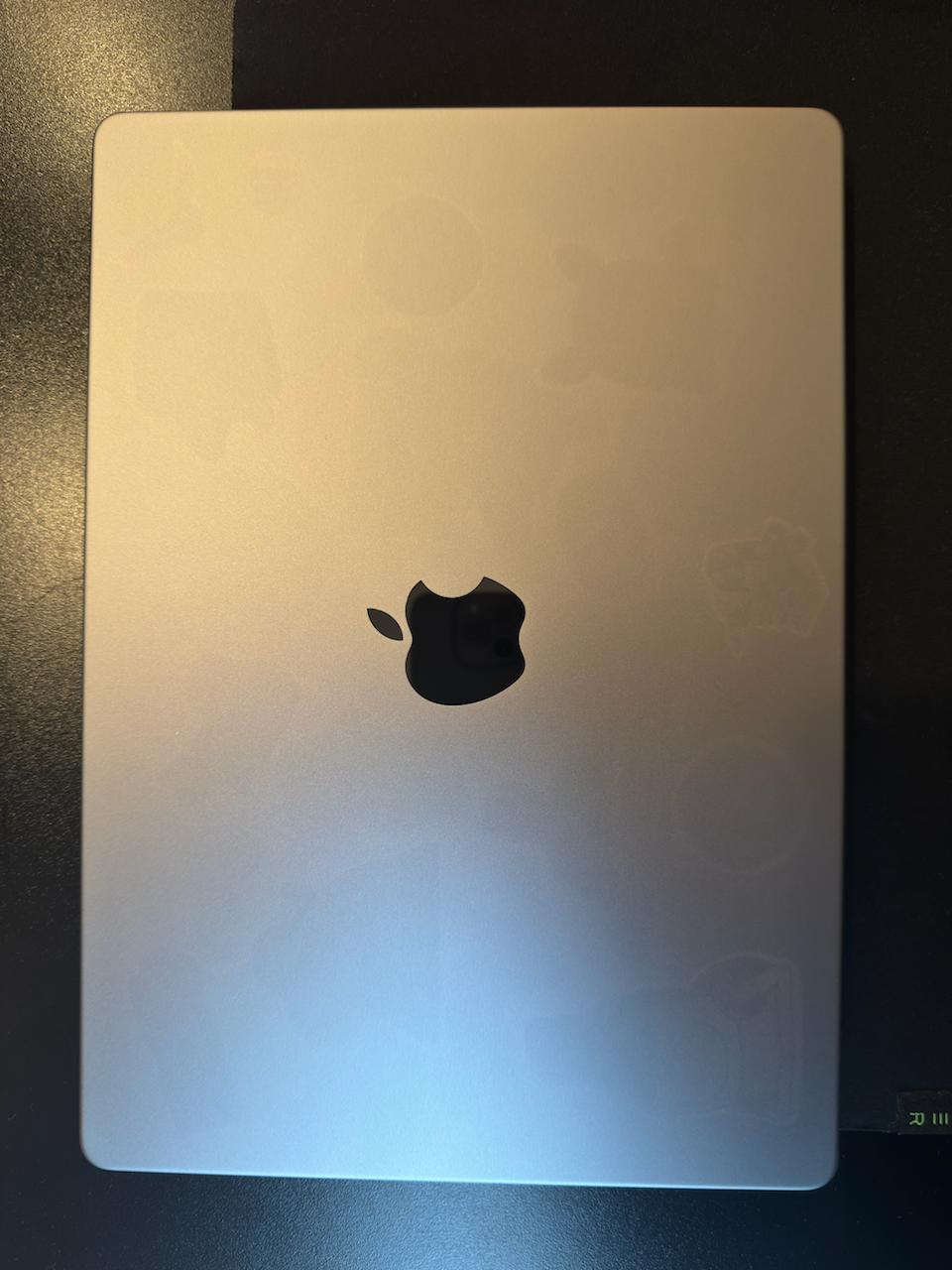 MacBook Pro 14 (2021)
