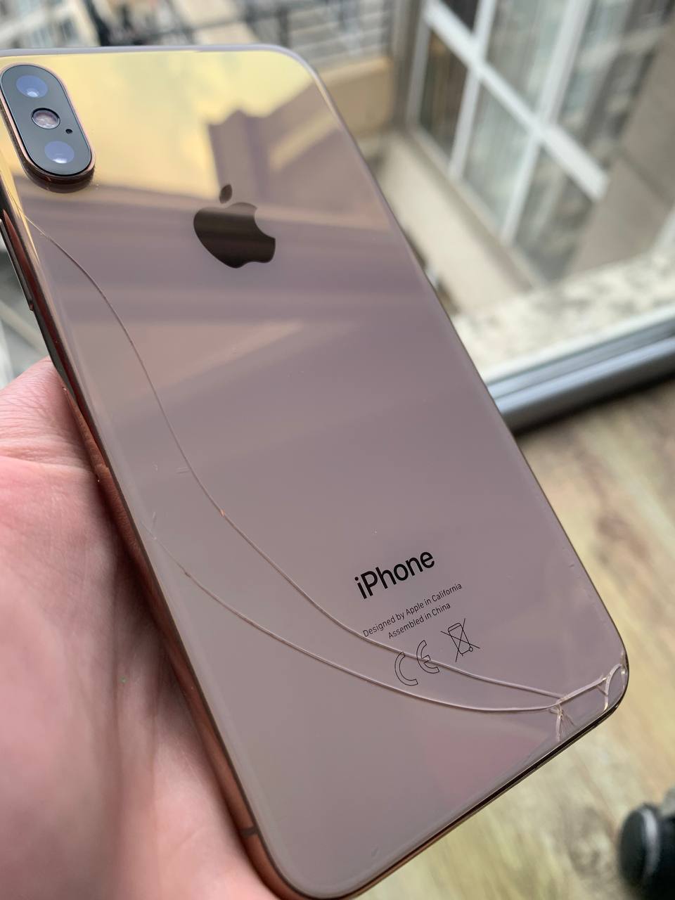 iPhone XS Gold 64GB