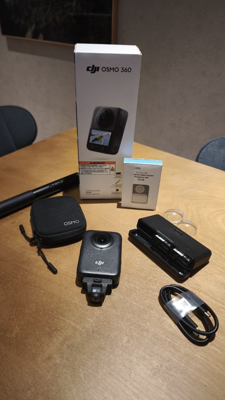 DJI Osmo 360 с защитными линзами и чехлами