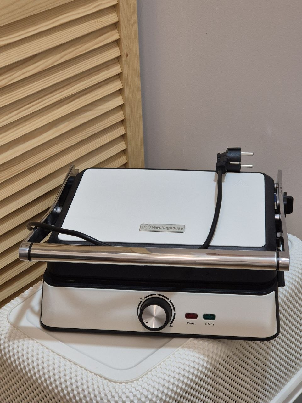 Контактный гриль Westinghouse Retro 2200W
