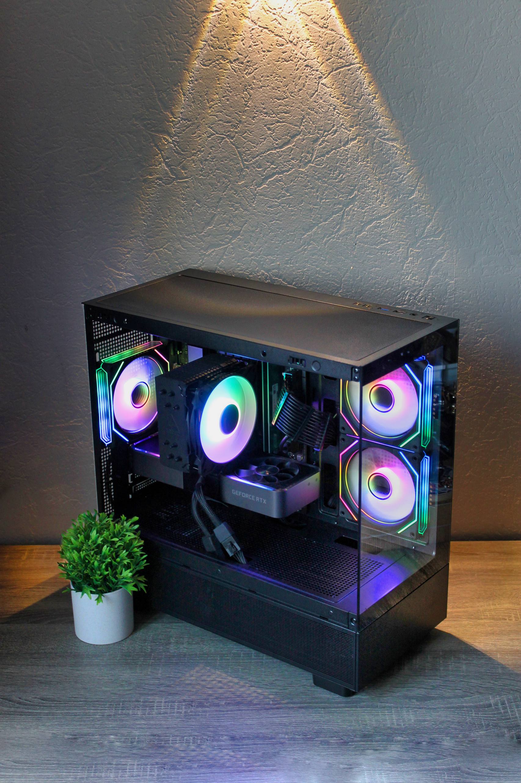 Игровой ПК: Intel Core i5 14400F, RTX 3070 Ti, 16GB DDR5, 512GB SSD