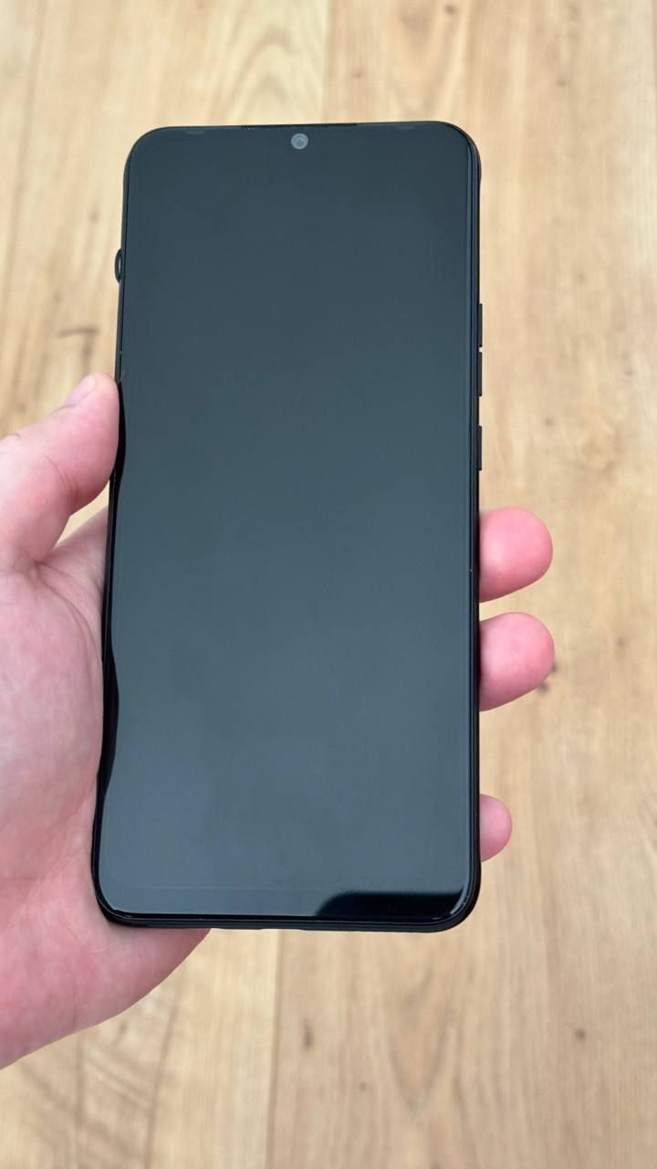 Смартфон Tecno