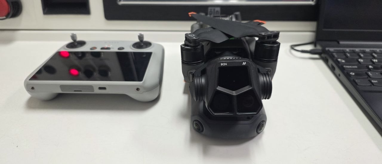 DJI Mavic 3 Pro