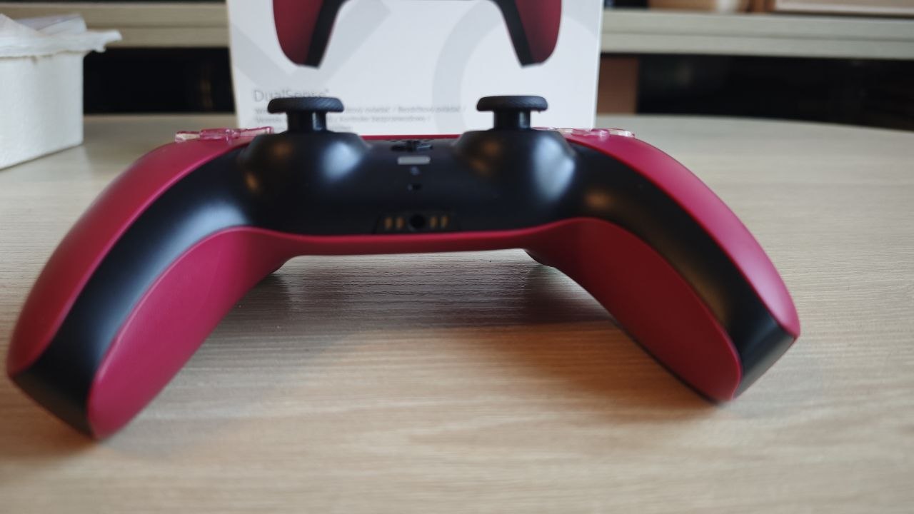 Геймпад Sony PlayStation 5 DualSense Cosmic Red