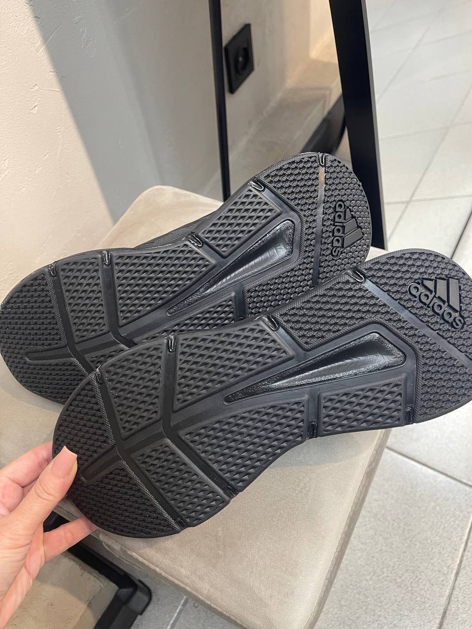 Кроссовки Adidas, размер 44, новые