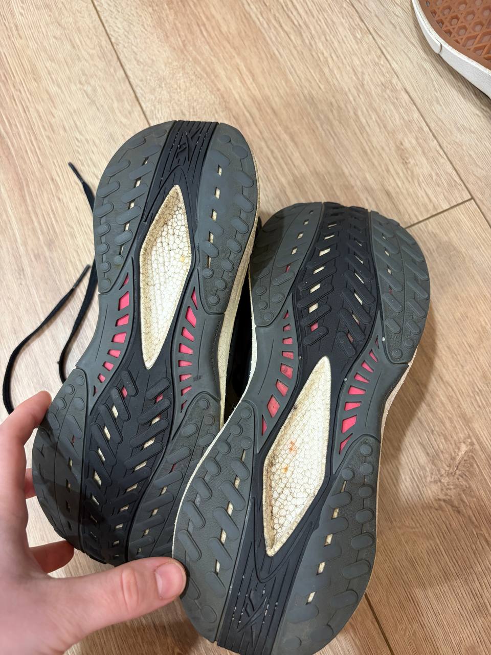 Кроссовки Reebok Floatride Energy 5, размер 38