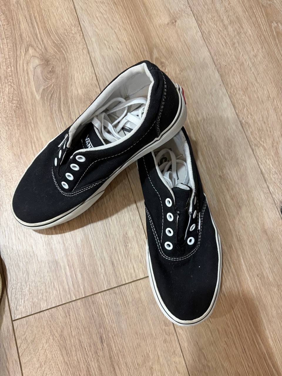 Vans Old Skool кроссовки 38 размер (7.5)