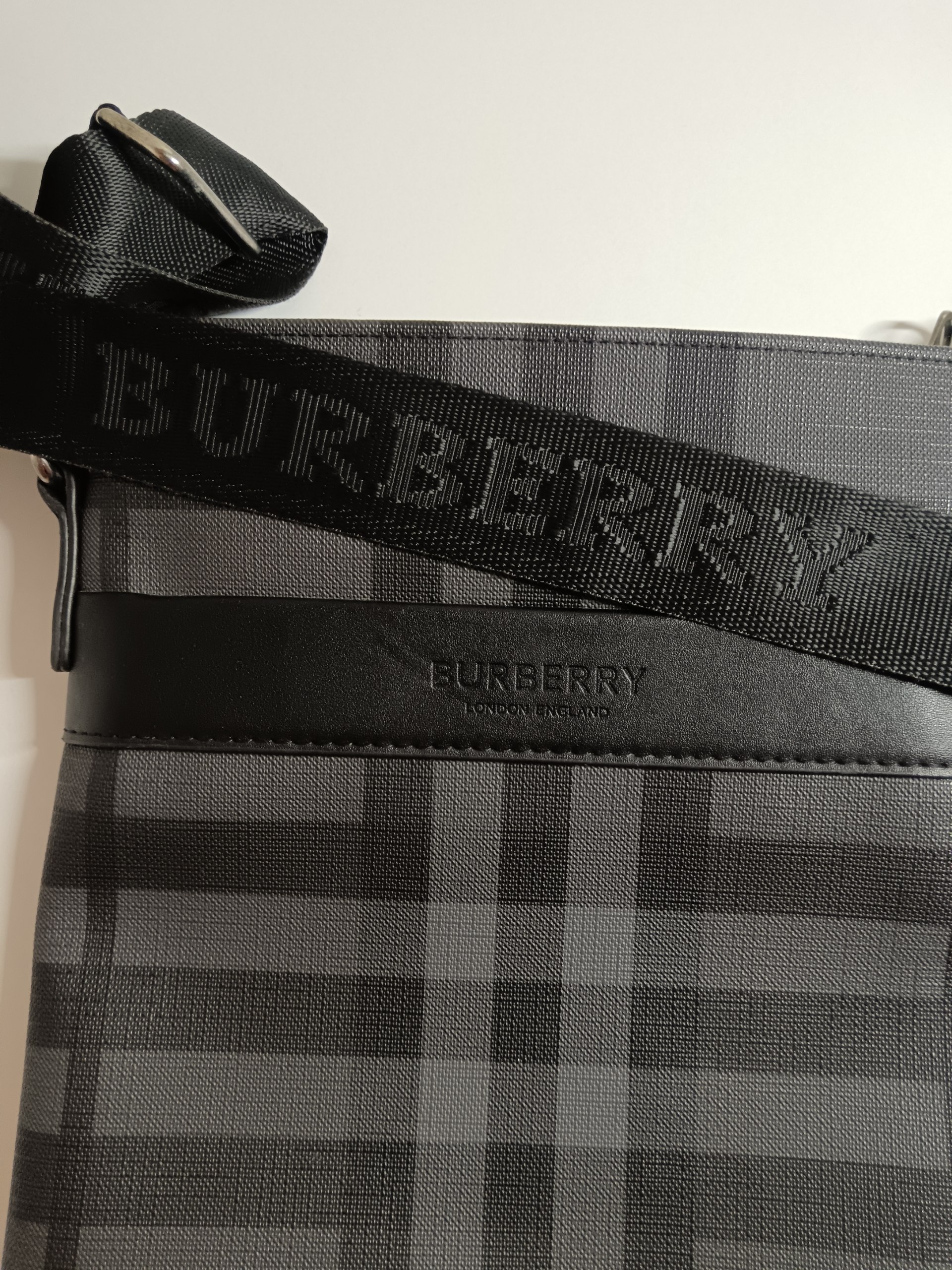 Сумка Burberry (реплика)