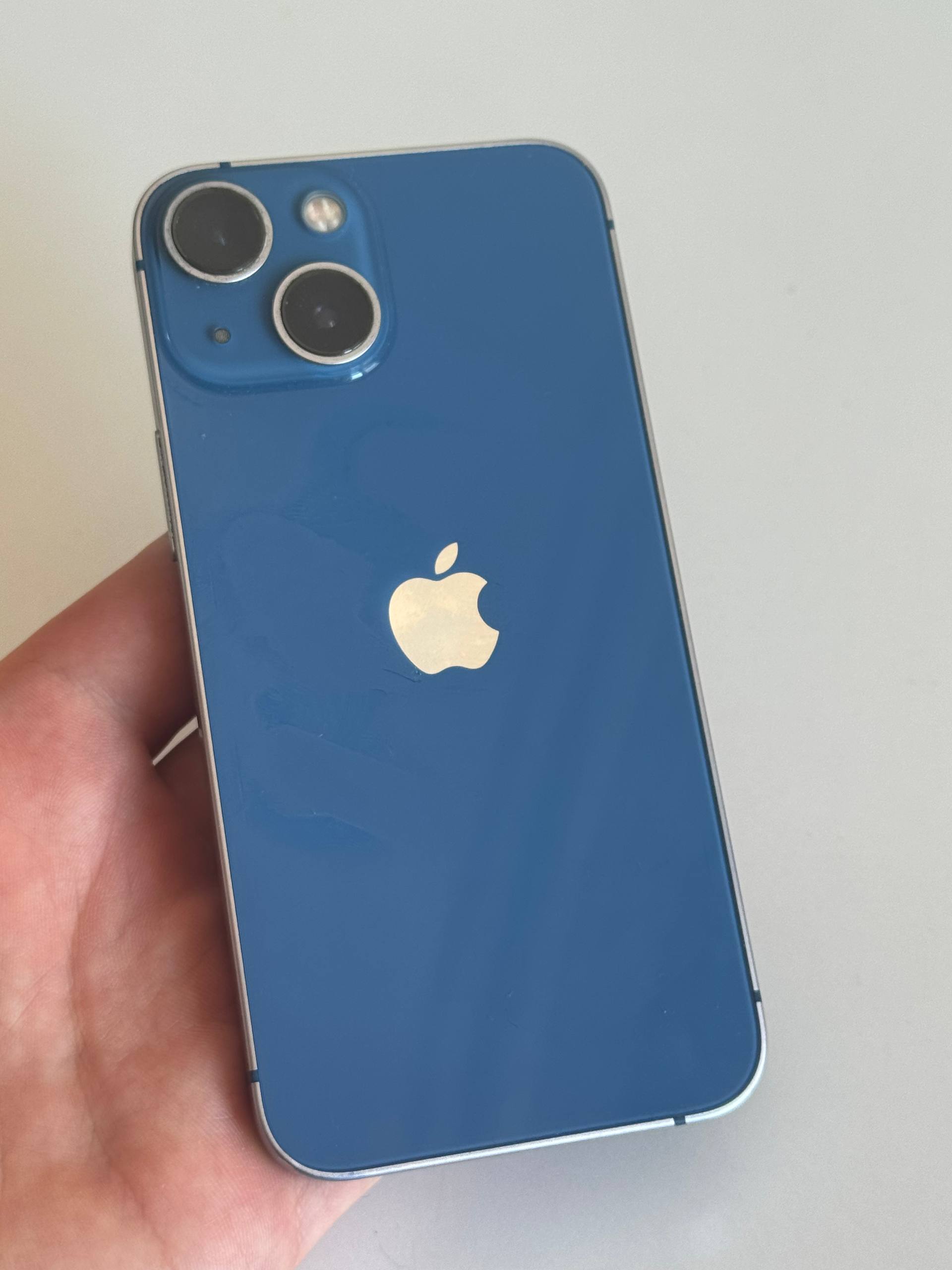 iPhone 13 Mini