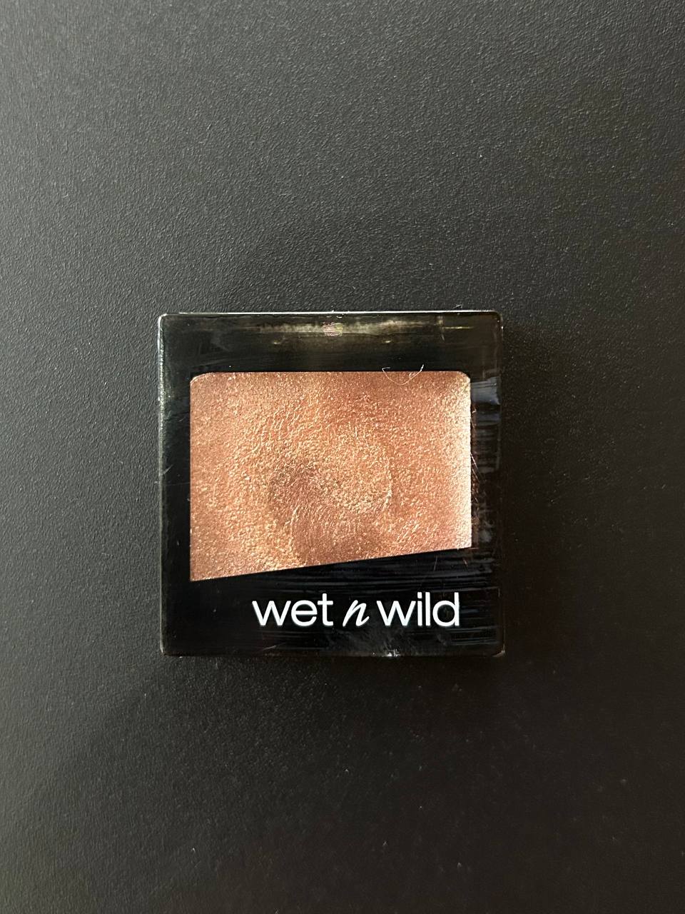 Кремовые бронзовые тени Wet-n-Wild