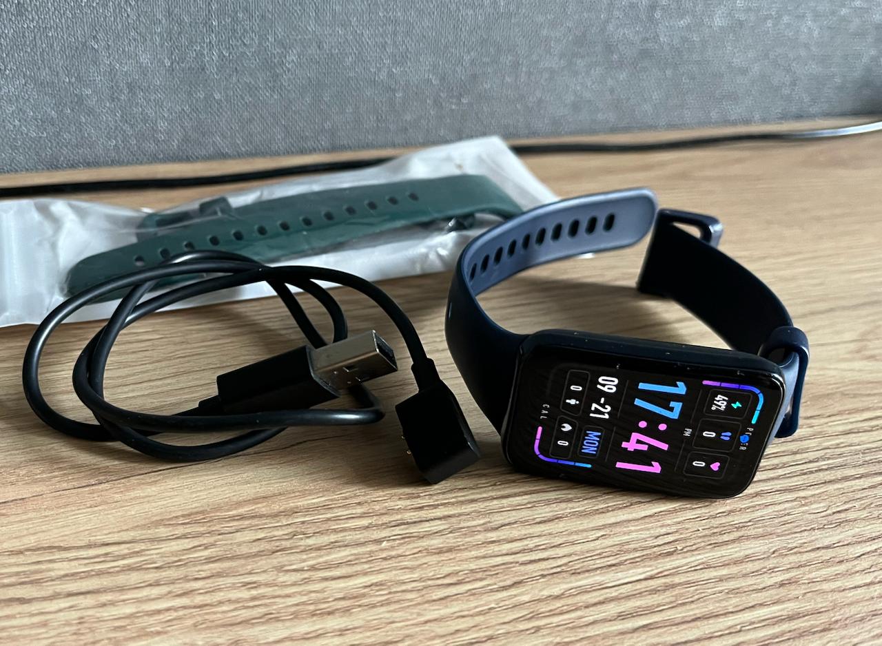 Фитнес-браслет Xiaomi Smart Band Pro 7
