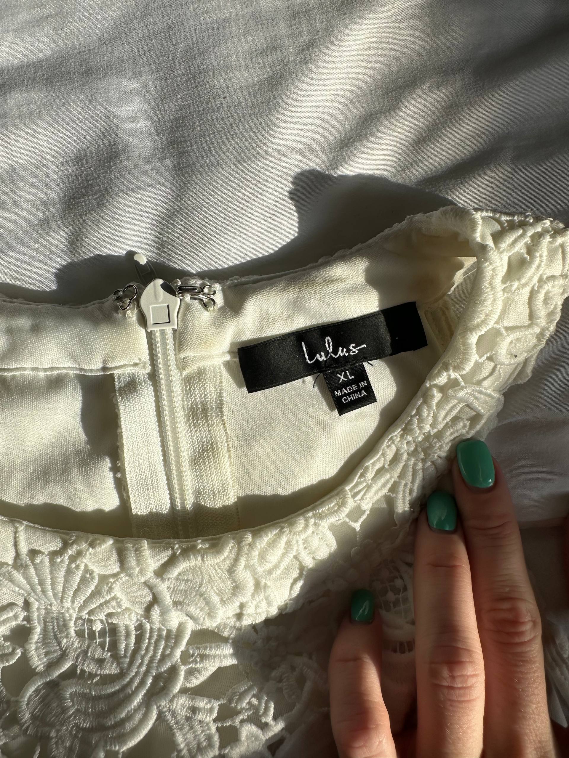 Платье Lulus размер XL