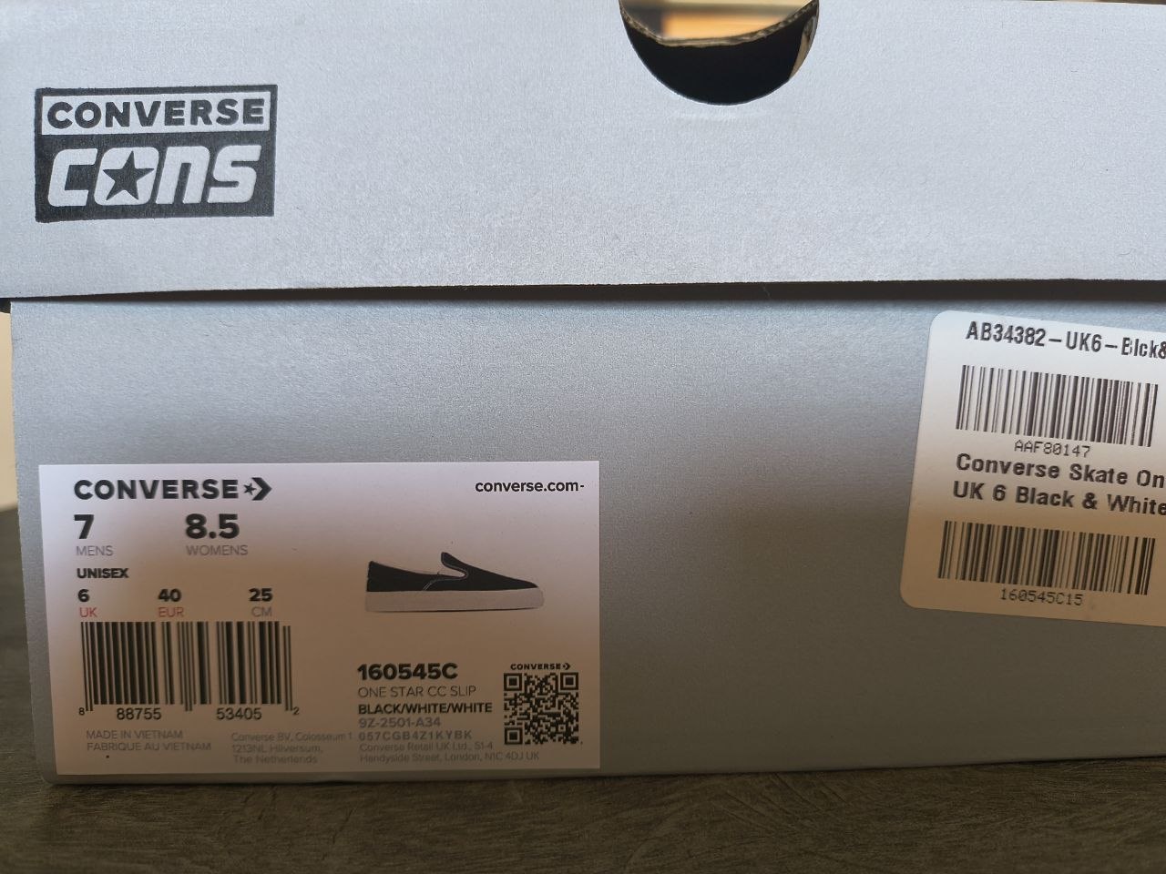 Кеды Converse новые, размер 6 UK / 7 US (25 см)