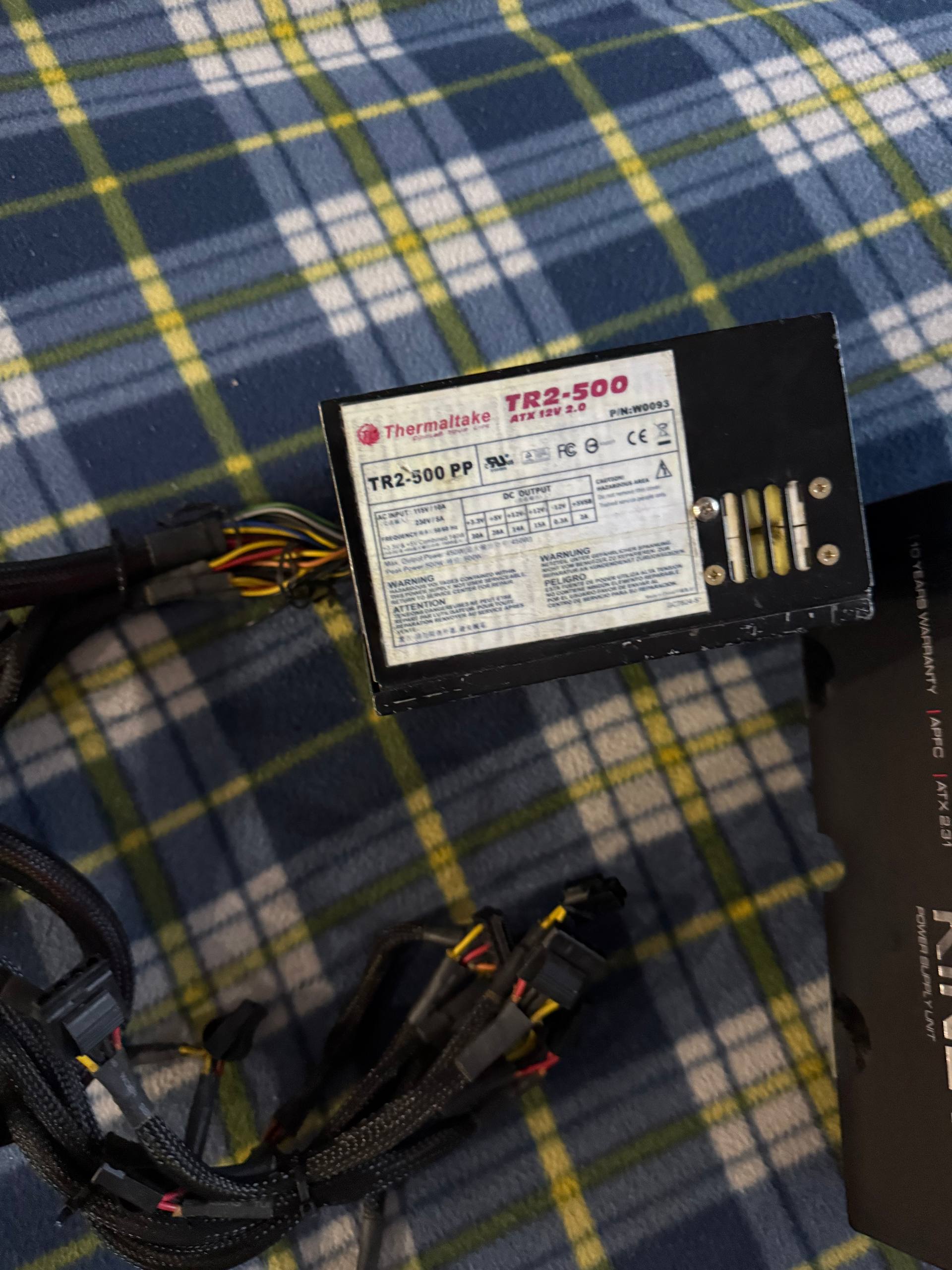 Блок питания Thermaltake TR2-500W