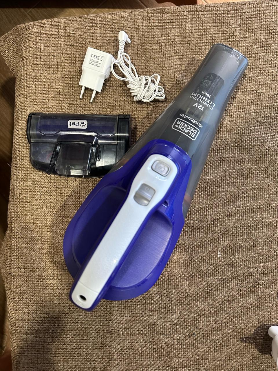 Беспроводной пылесос Black+Decker Dustbuster Pet Care