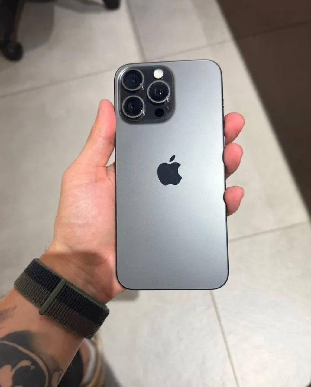 iPhone 15 Pro Max 256 ГБ