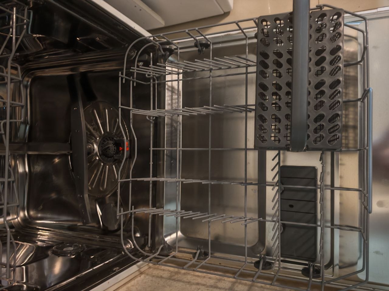 Посудомоечная машина Electrolux ESF9552LOW, 60 см, 13 комплектов