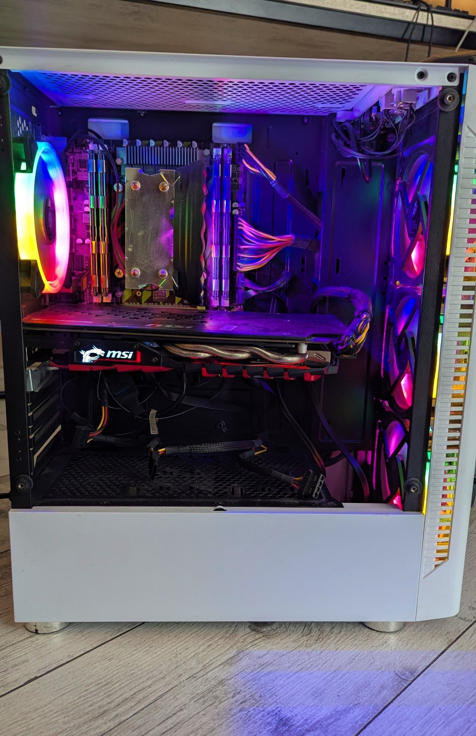 Игровой ПК: Intel Xeon E5-2643, GTX 1060 3GB, 16GB RAM, SSD 240GB