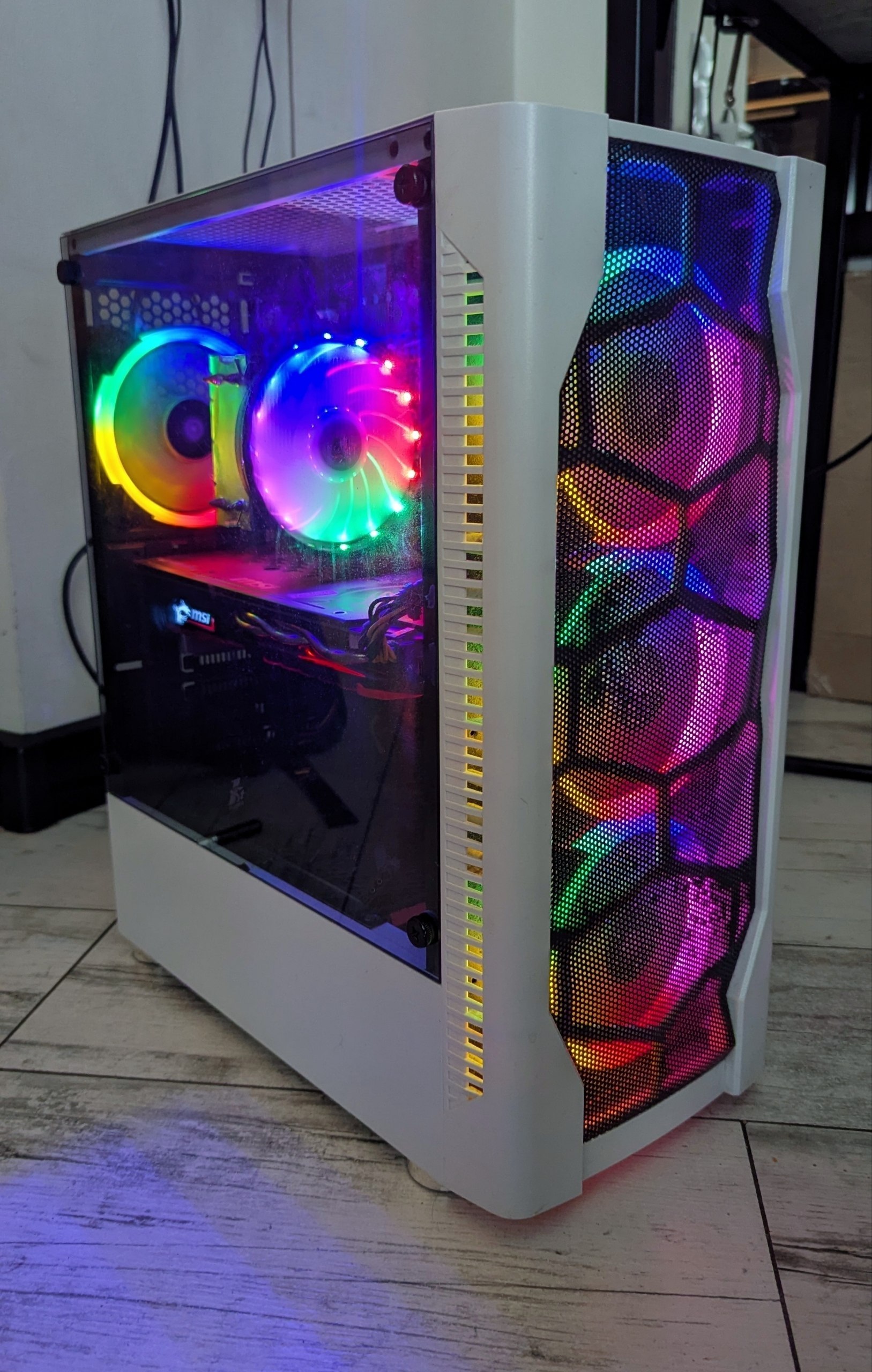 Игровой ПК: Intel Xeon E5-2643, GTX 1060 3GB, 16GB RAM, SSD 240GB