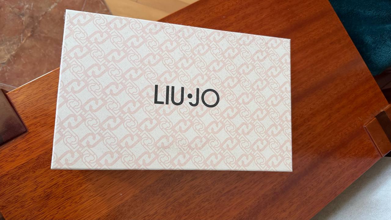 Лоферы LIU JO размер 39 (маломерят, на 38)