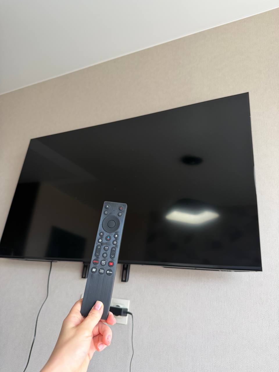 Телевизор TCL новый с коробкой