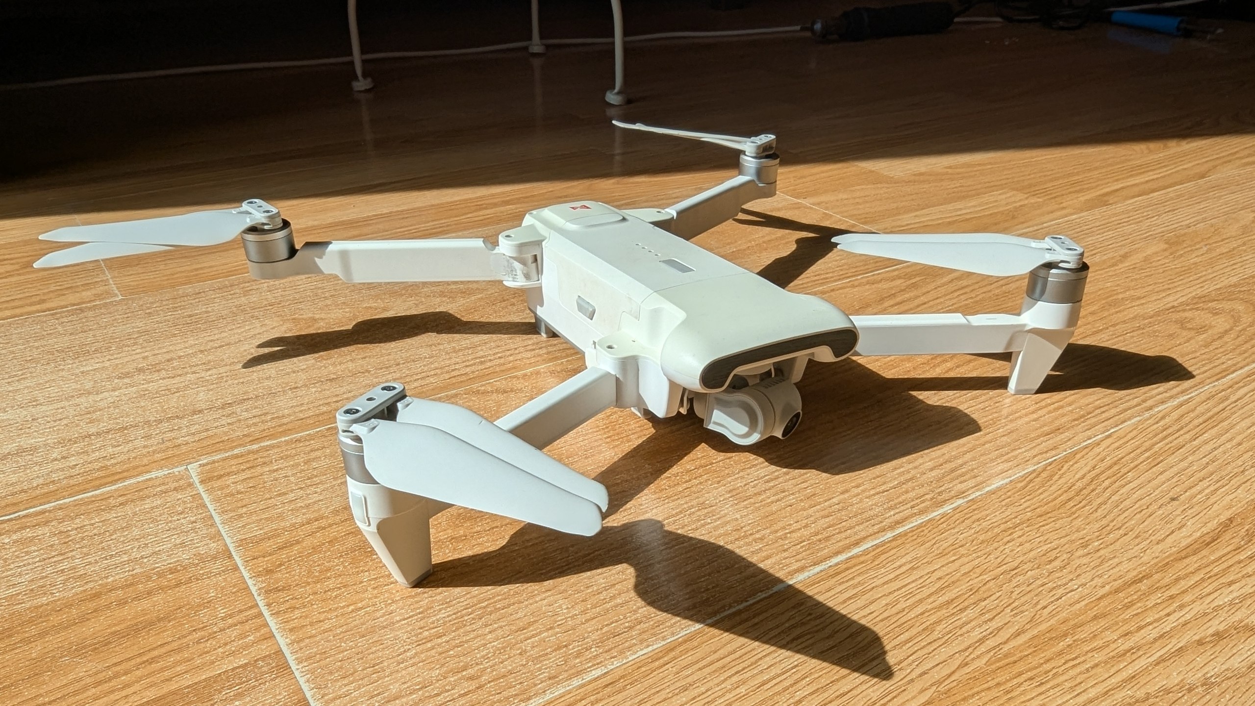 Дрон FIMI X8 SE 2020 с двумя аккумуляторами и кейсом