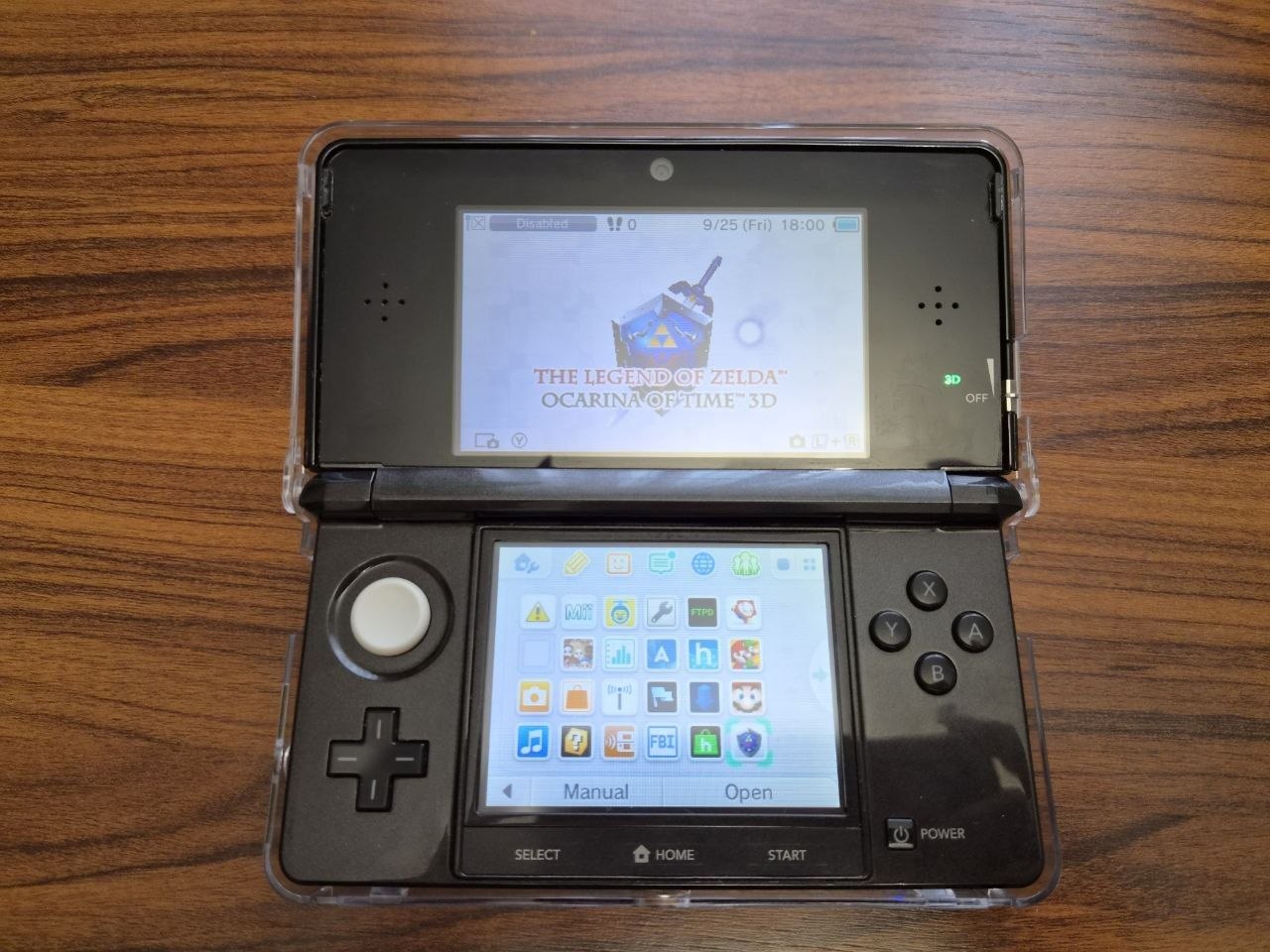 Nintendo 3DS прошитая с 4 играми и аксессуарами