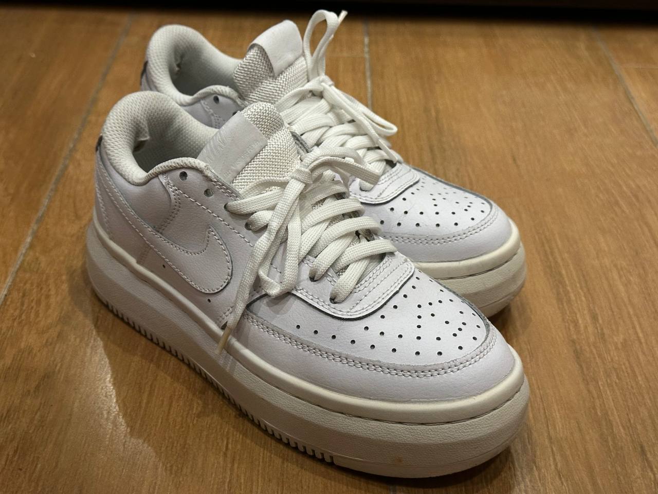 Nike Court Vision Alta кроссовки 37.5 EUR