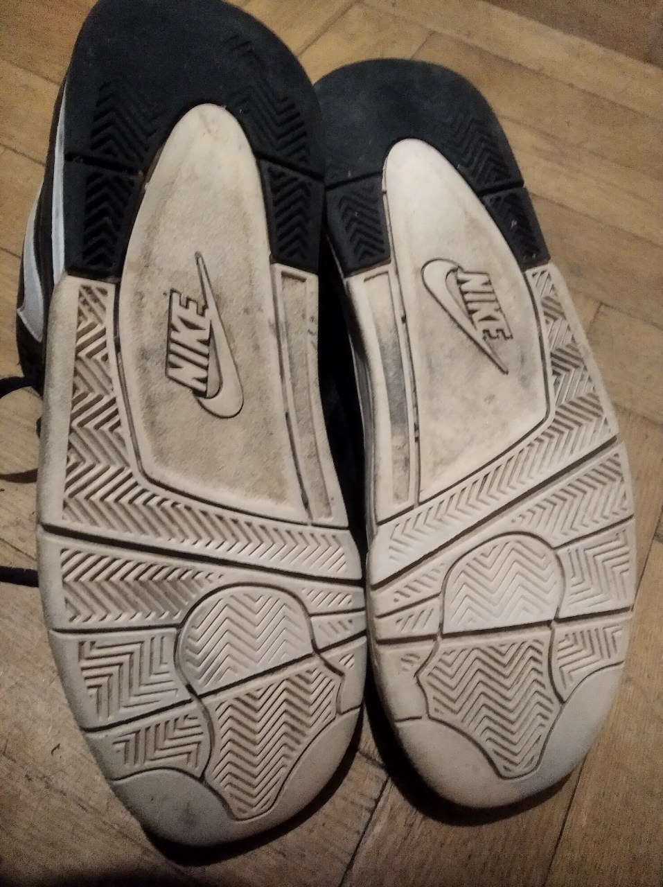 Кроссовки Nike 42,5