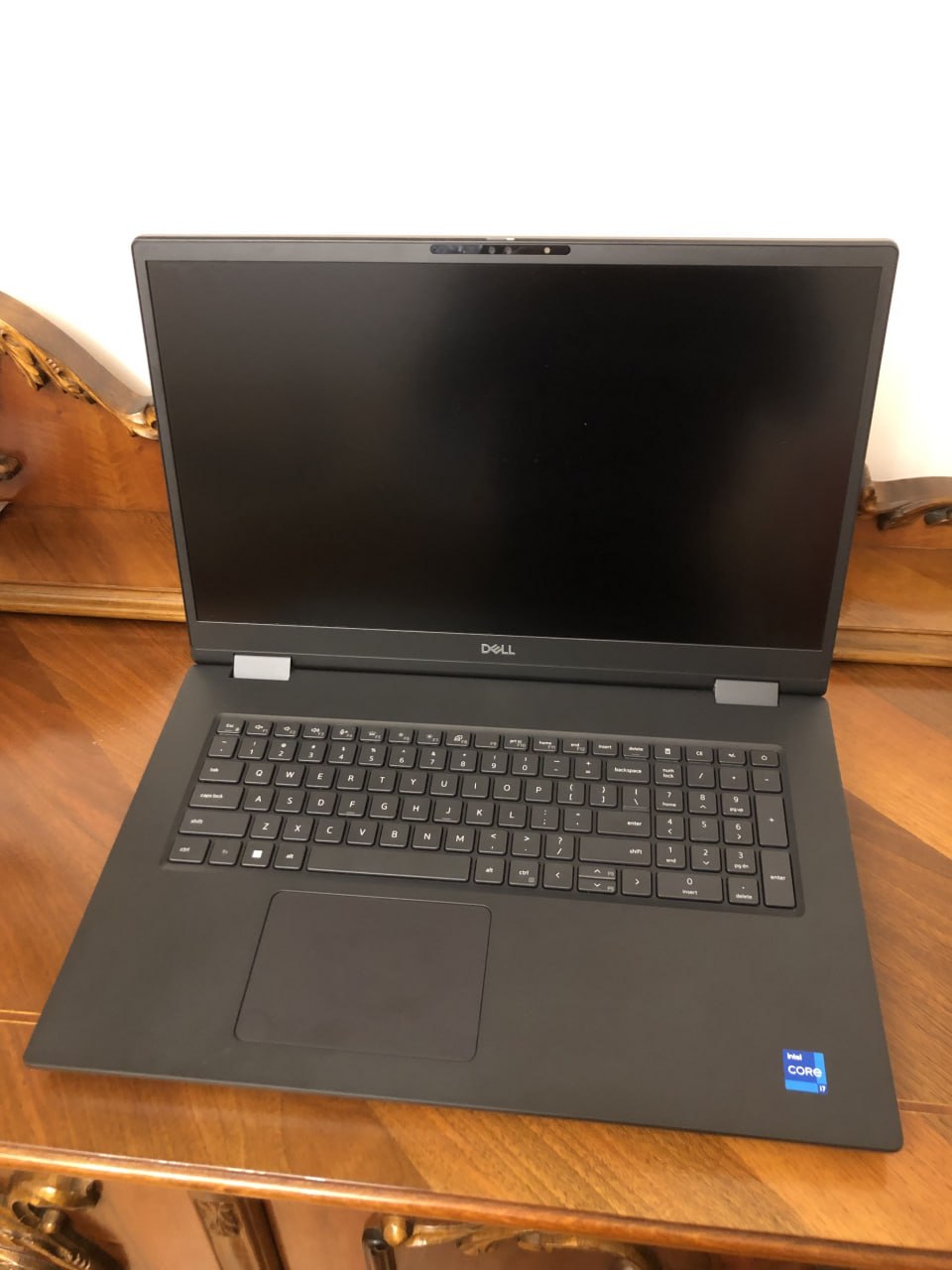 Ноутбук Dell Precision 7770 (i7-12850HX, RTX A3000 12GB, 32GB DDR5, 1TB SSD)