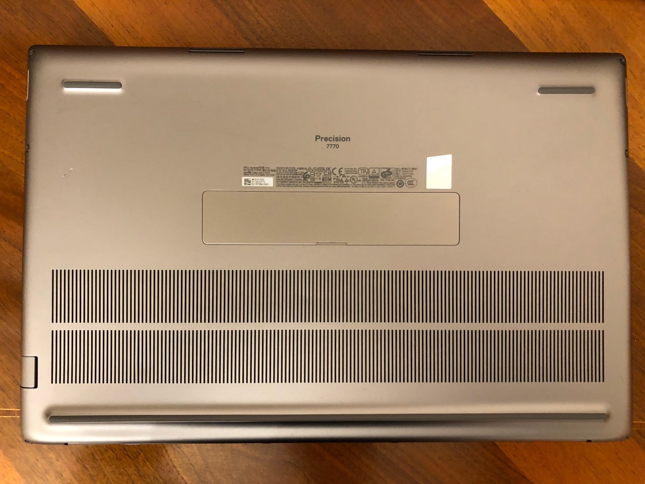 Ноутбук Dell Precision 7770 (i7-12850HX, RTX A3000 12GB, 32GB DDR5, 1TB SSD)