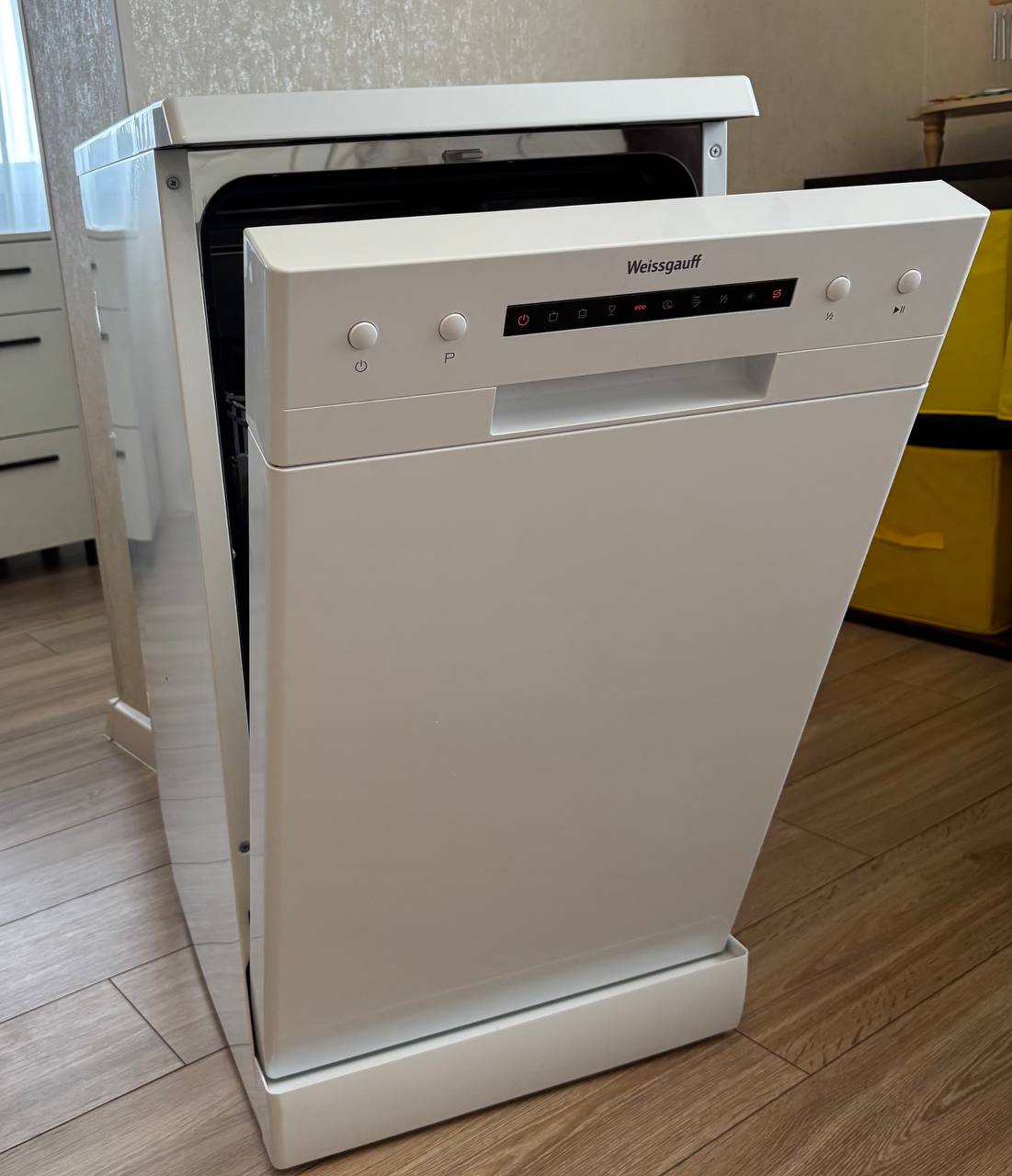Посудомоечная машина Weissgauff DW 4012 (45 см)