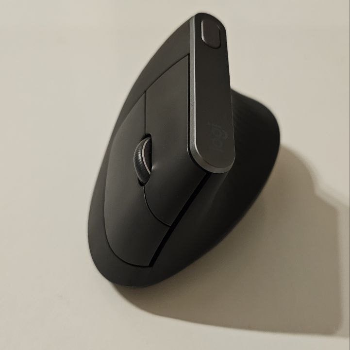Беспроводная мышь Logitech MX Vertical
