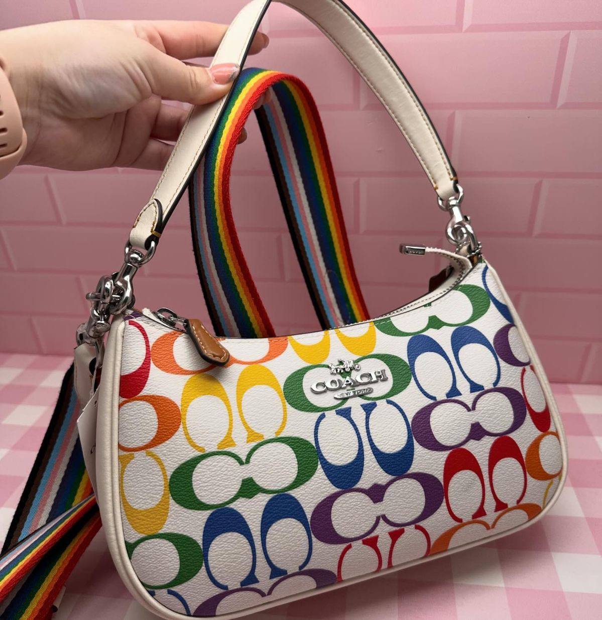Сумка Coach лимитированная для Европы, натуральная кожа