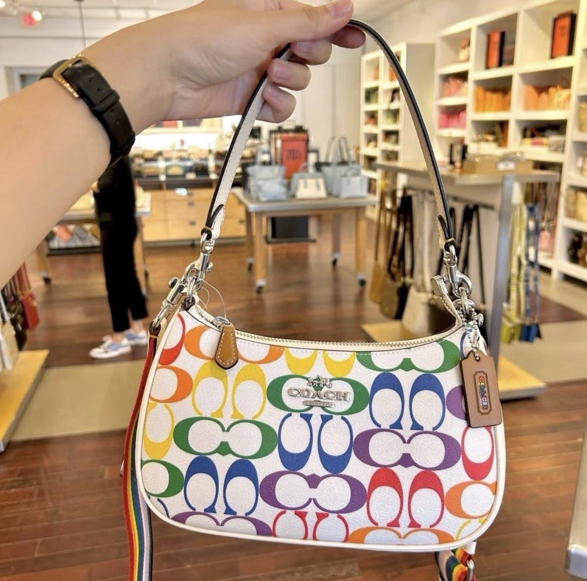 Сумка Coach лимитированная для Европы, натуральная кожа
