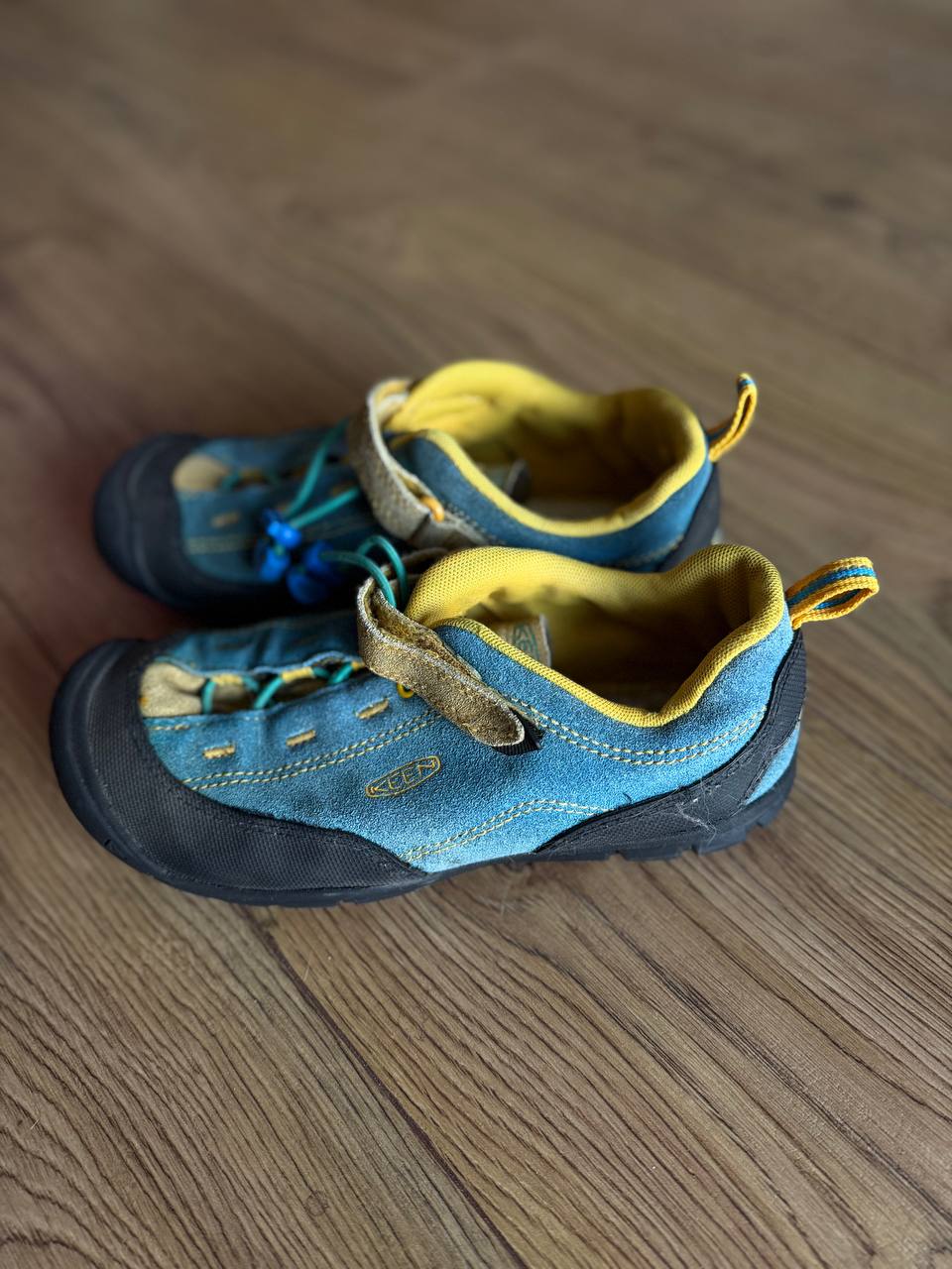 Keen кроссовки 37 размер