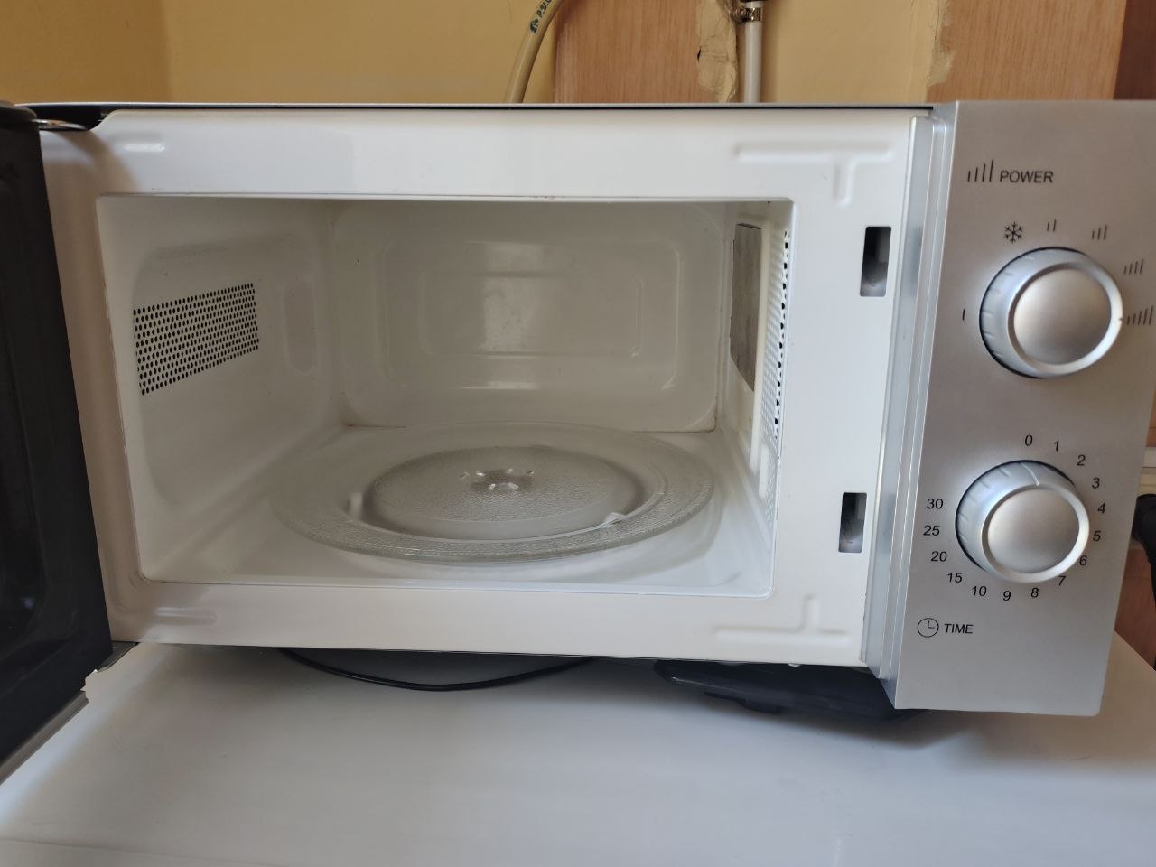 Микроволновая печь
